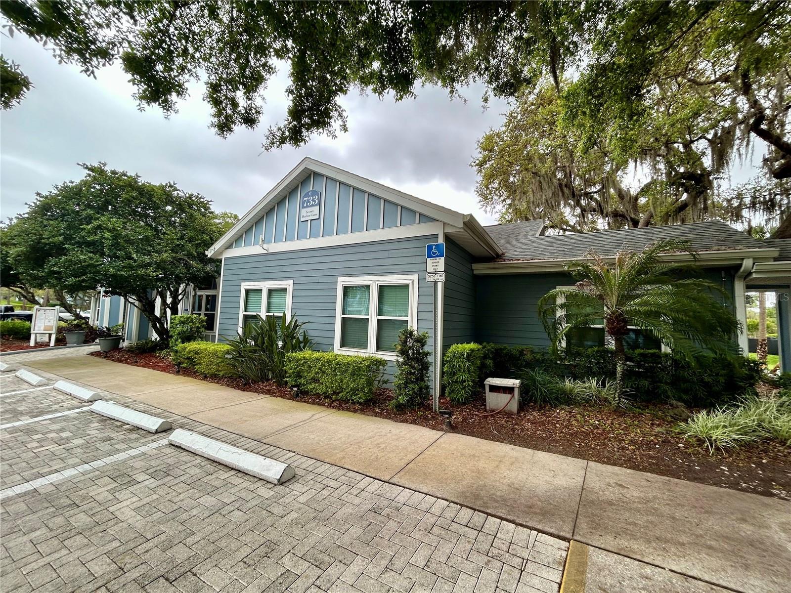 REGENCY PARK AT LAKE MARY A CONDO - Residential