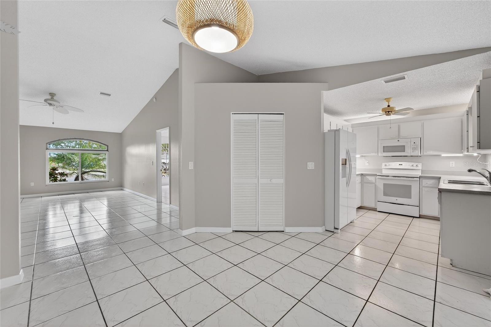 BRIARWOOD UNITS 1&2 - Residential