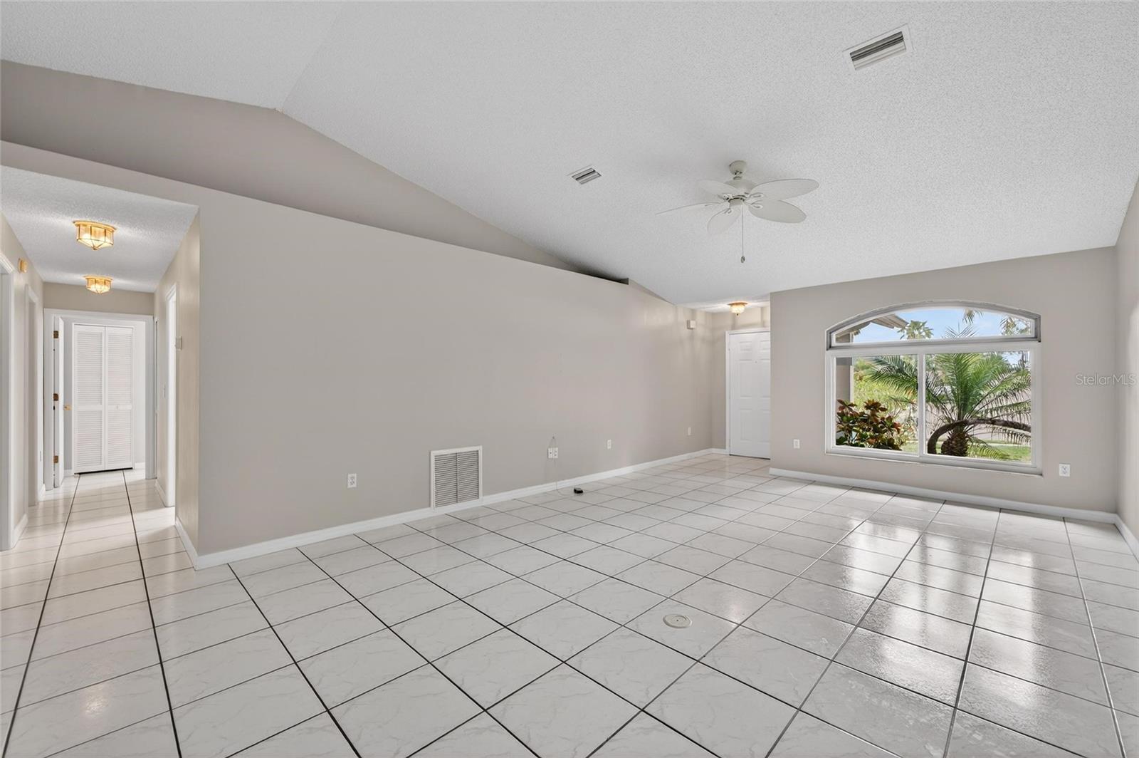 BRIARWOOD UNITS 1&2 - Residential