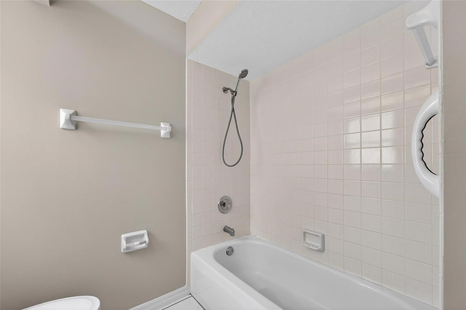 BRIARWOOD UNITS 1&2 - Residential