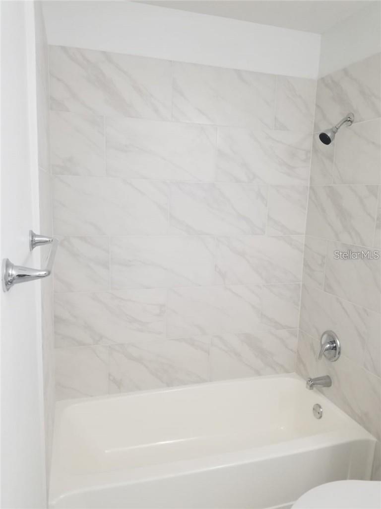 OASIS AT PEARL LAKE A CONDO - Residential Lease