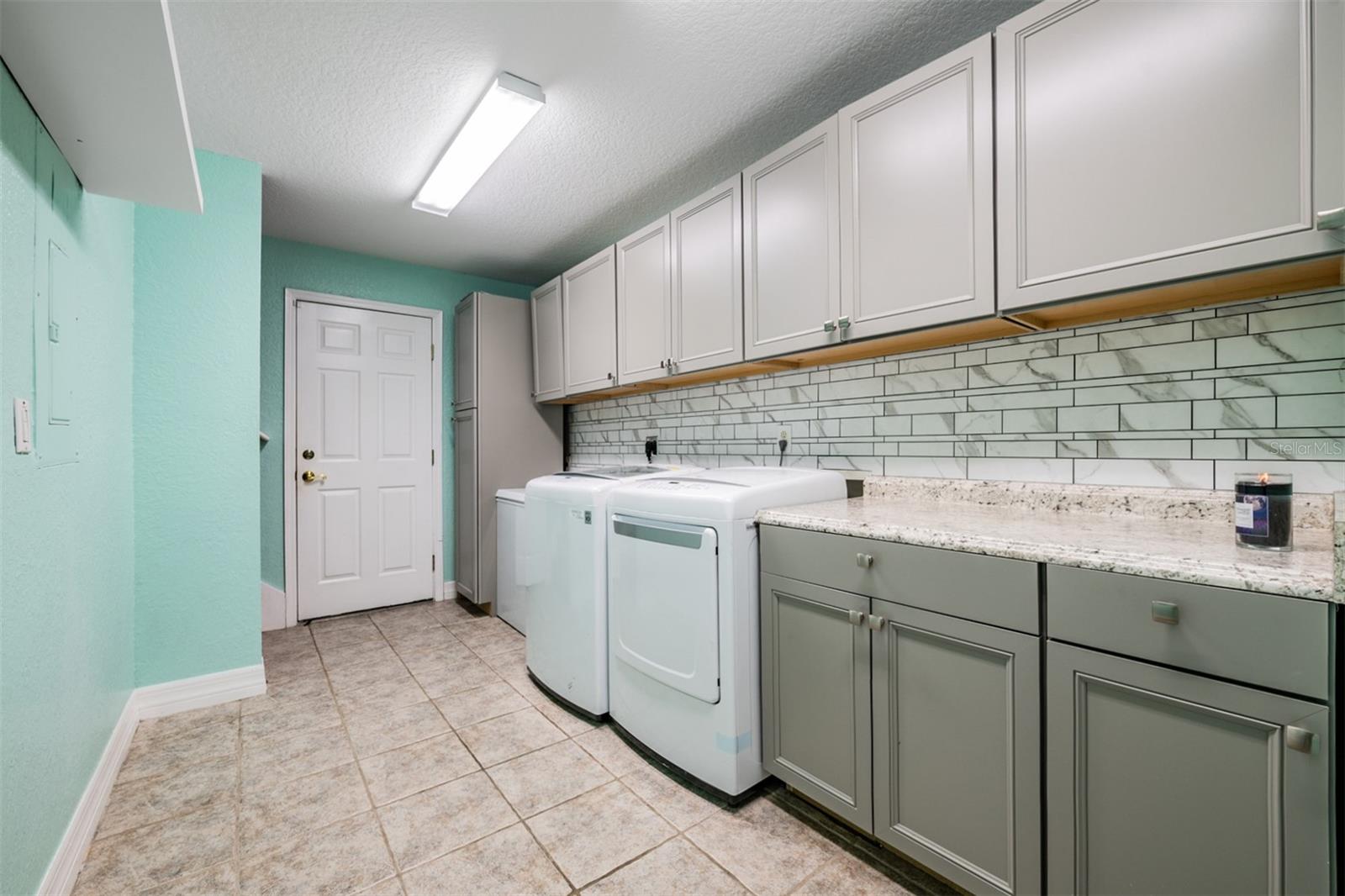 WALDEN LAKE UNIT 33 2 PH B - Residential