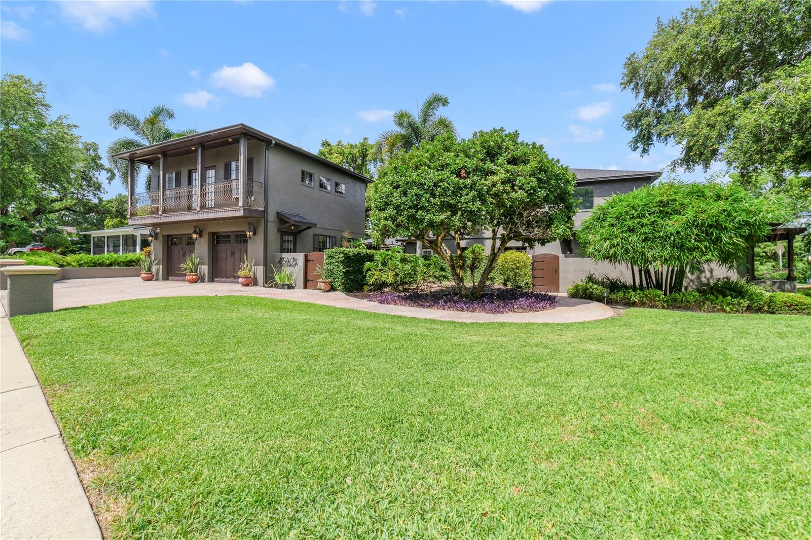 640 S LAKE FORMOSA DRIVE