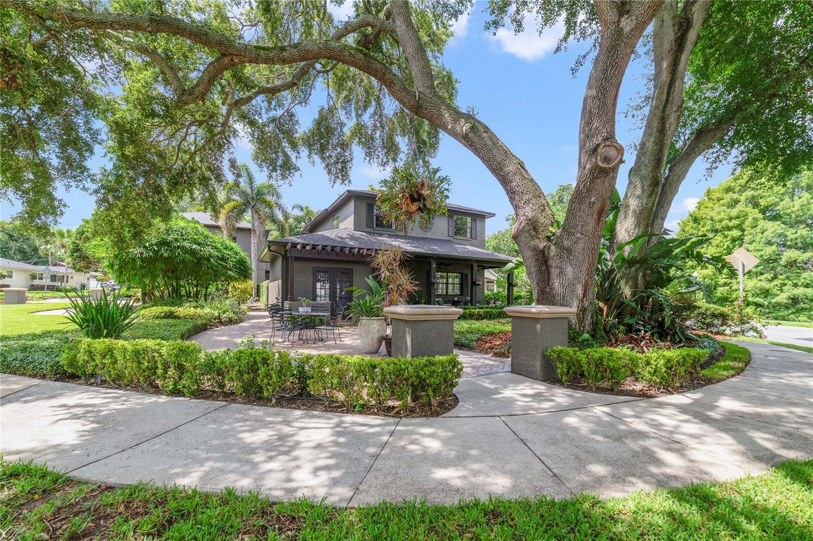 640 S LAKE FORMOSA DRIVE