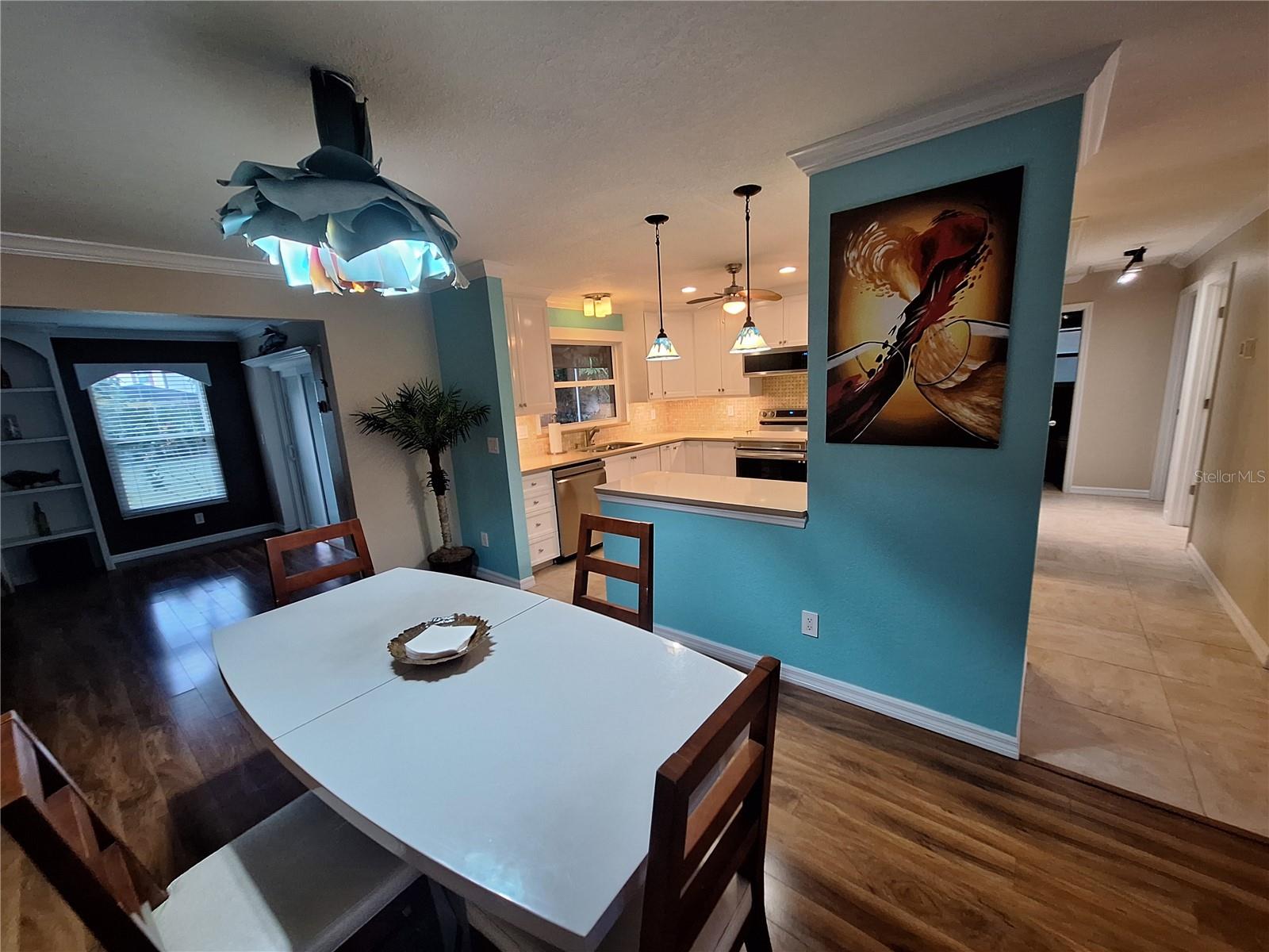 LAKESIDE ESTATES UNIT THREE - Residential