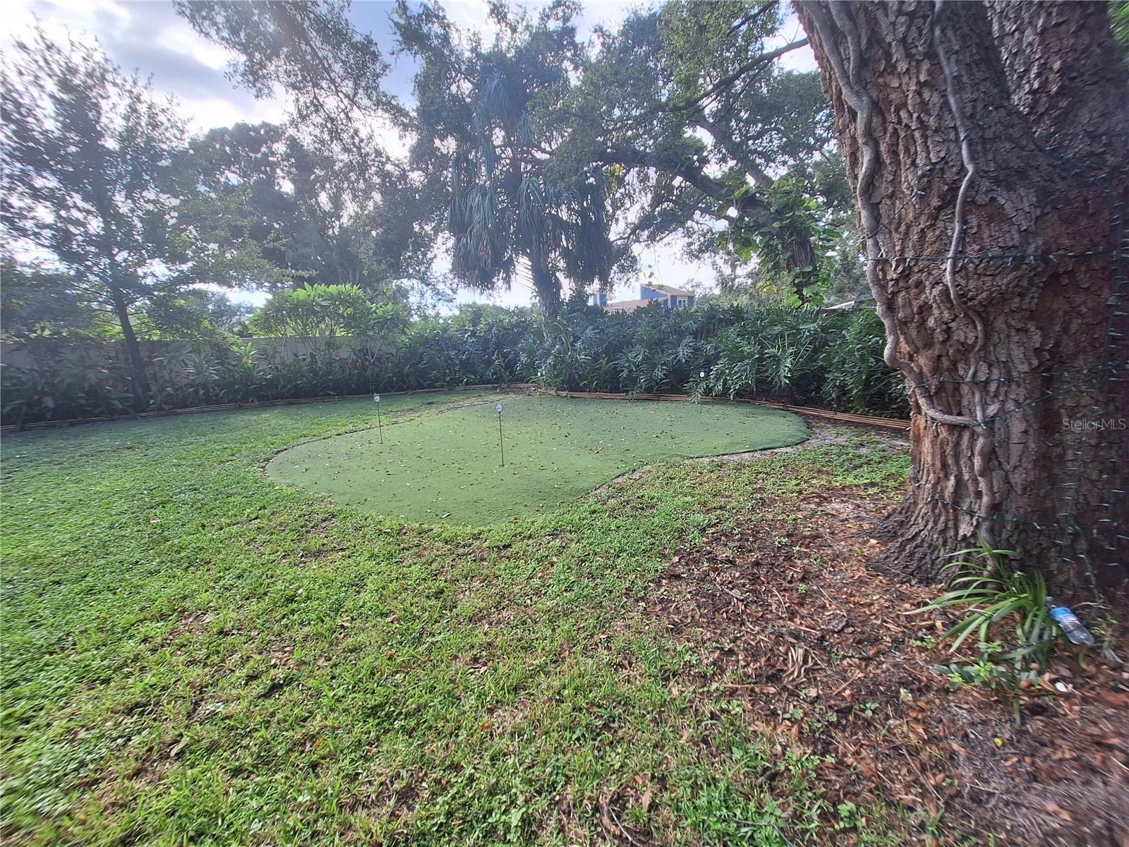 LAKESIDE ESTATES UNIT THREE - Residential