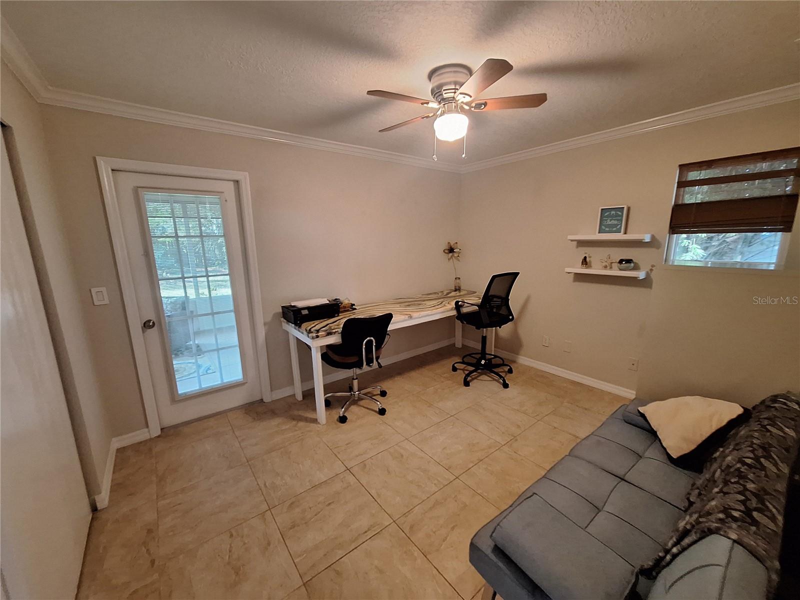 LAKESIDE ESTATES UNIT THREE - Residential