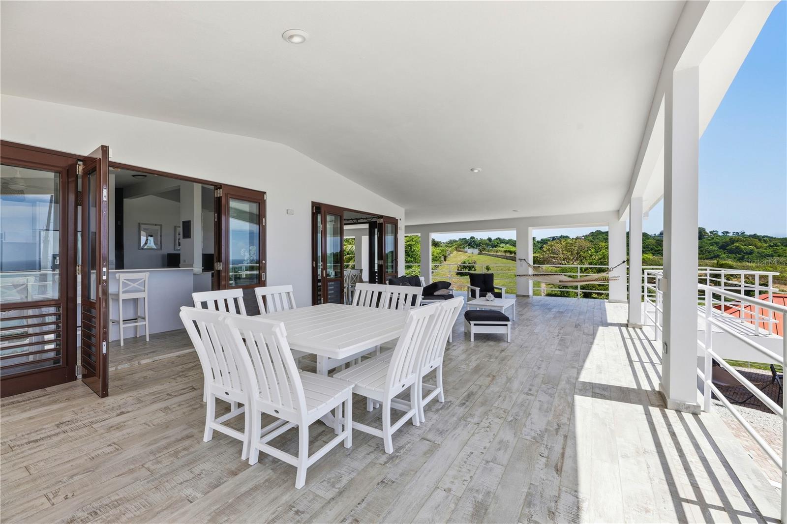 EL COCAL COUNTRY AND BEACH CLUB - Residential