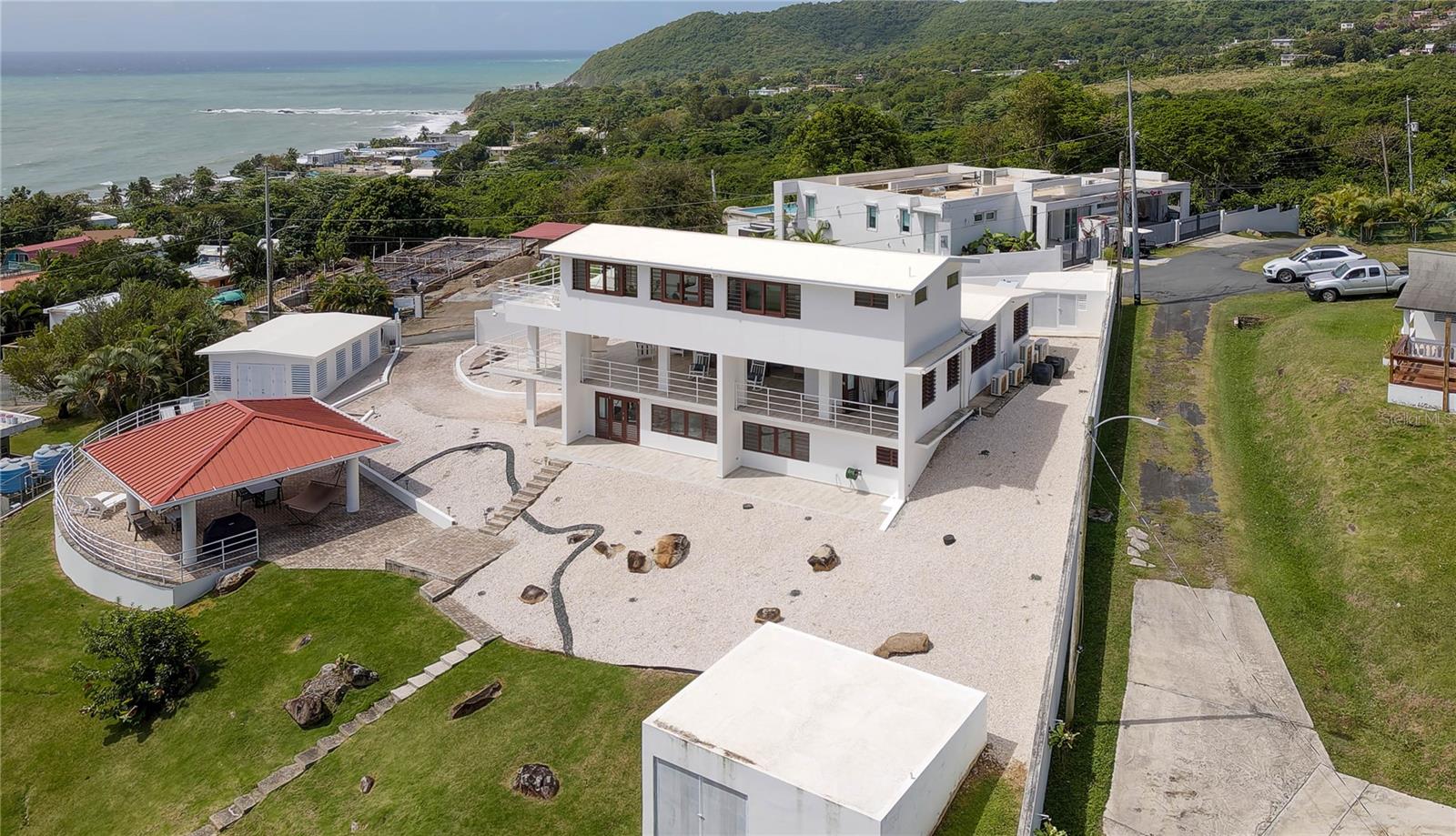 EL COCAL COUNTRY AND BEACH CLUB - Residential