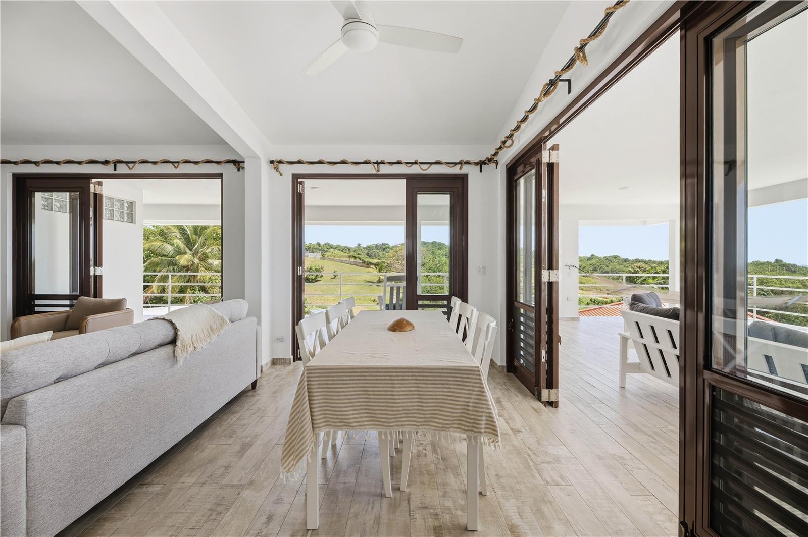 EL COCAL COUNTRY AND BEACH CLUB - Residential