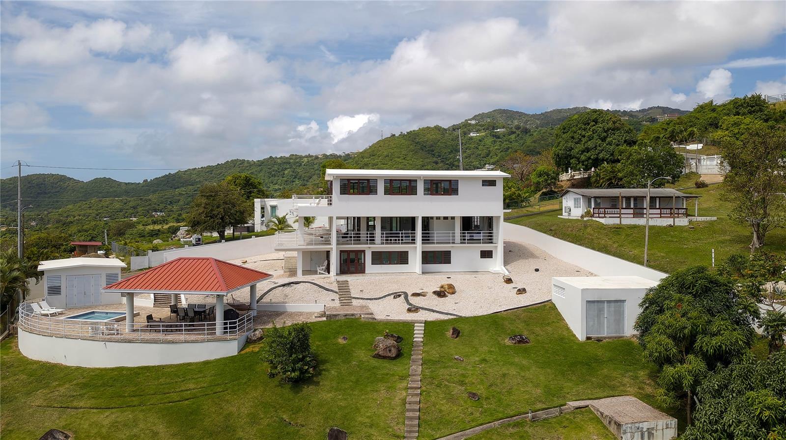 EL COCAL COUNTRY AND BEACH CLUB - Residential