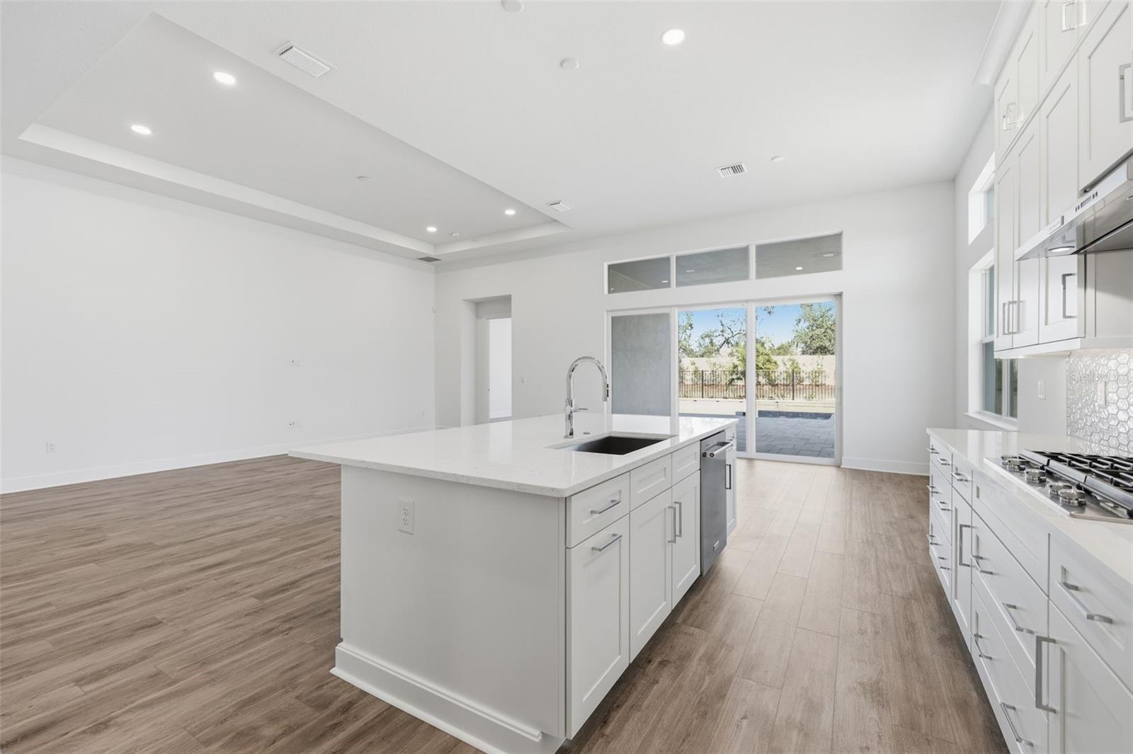 ISLES AT LAKEWOOD RANCH PH IV - Residential