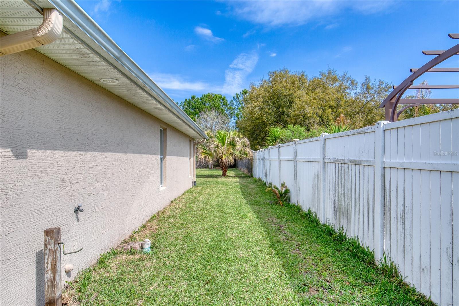 FOREST GROVE BUS CENTER - Residential