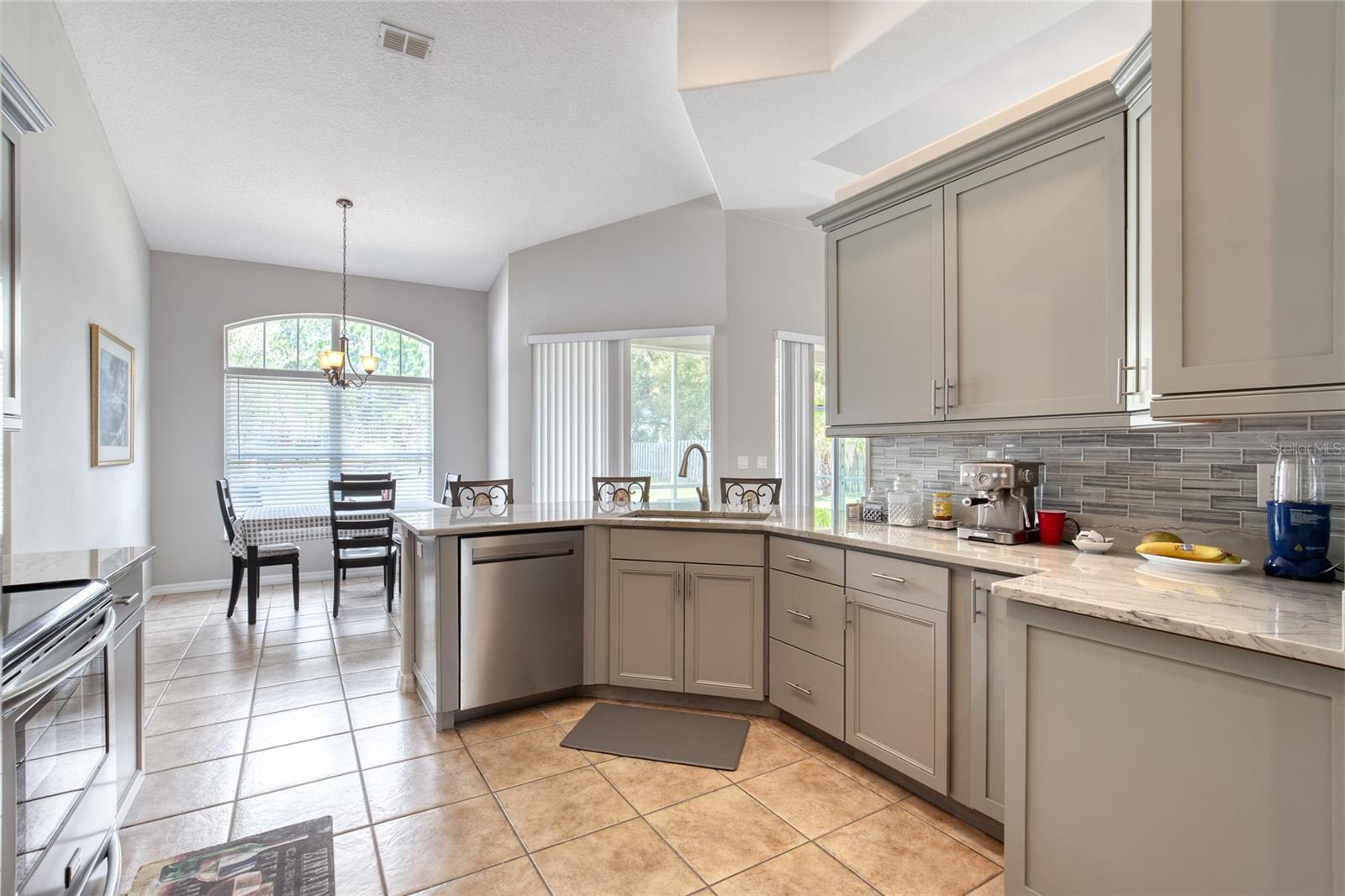 FOREST GROVE BUS CENTER - Residential