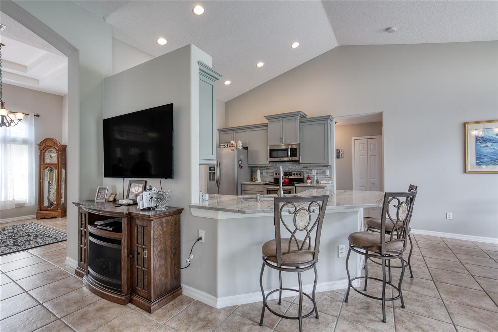 FOREST GROVE BUS CENTER - Residential