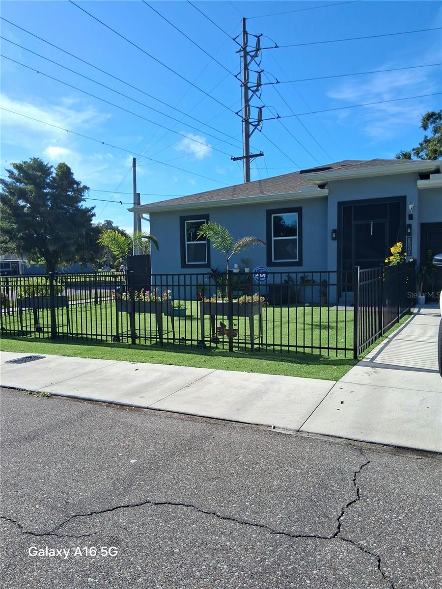 Photo of 3219 E Emma Street, Tampa, FL 33610 (MLS # TB8544391)