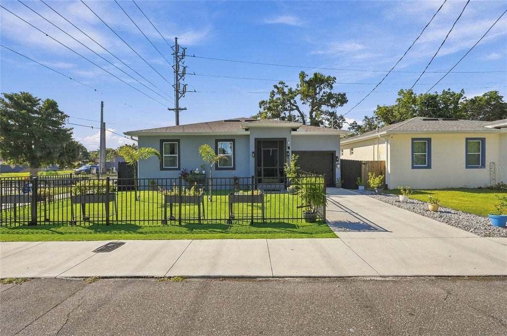 Photo of 3219 E Emma Street, Tampa, FL 33610 (MLS # TB8544391)