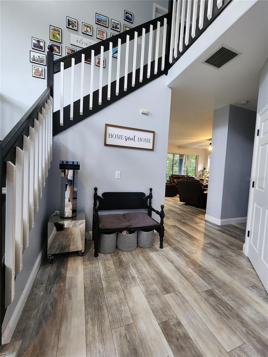 5814 BENT GRASS DRIVE