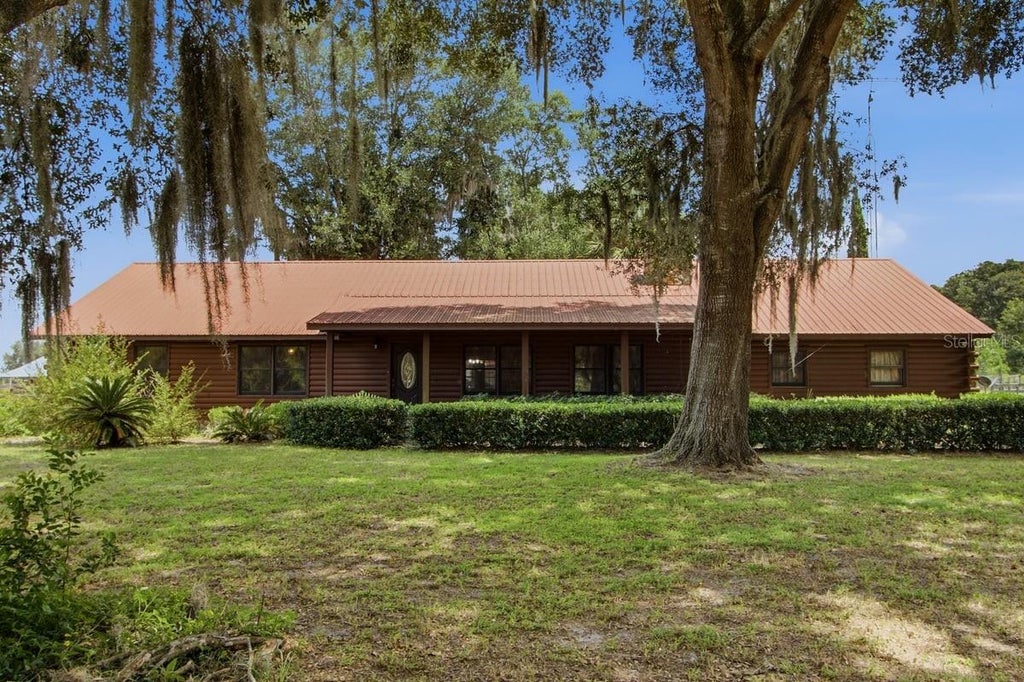 Photo of 2259 Brownlee Road, Seville, FL 32190 (MLS # V4950916)