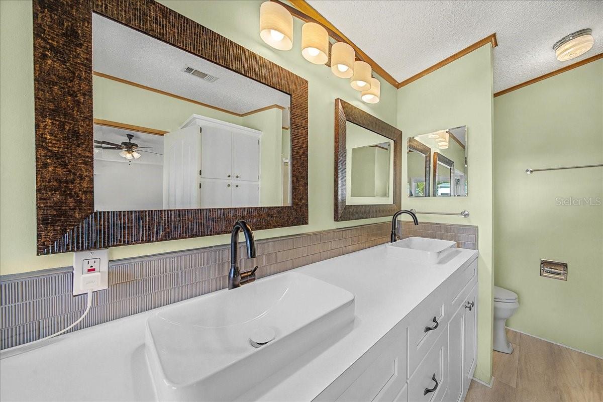 25021 BELLEVUE