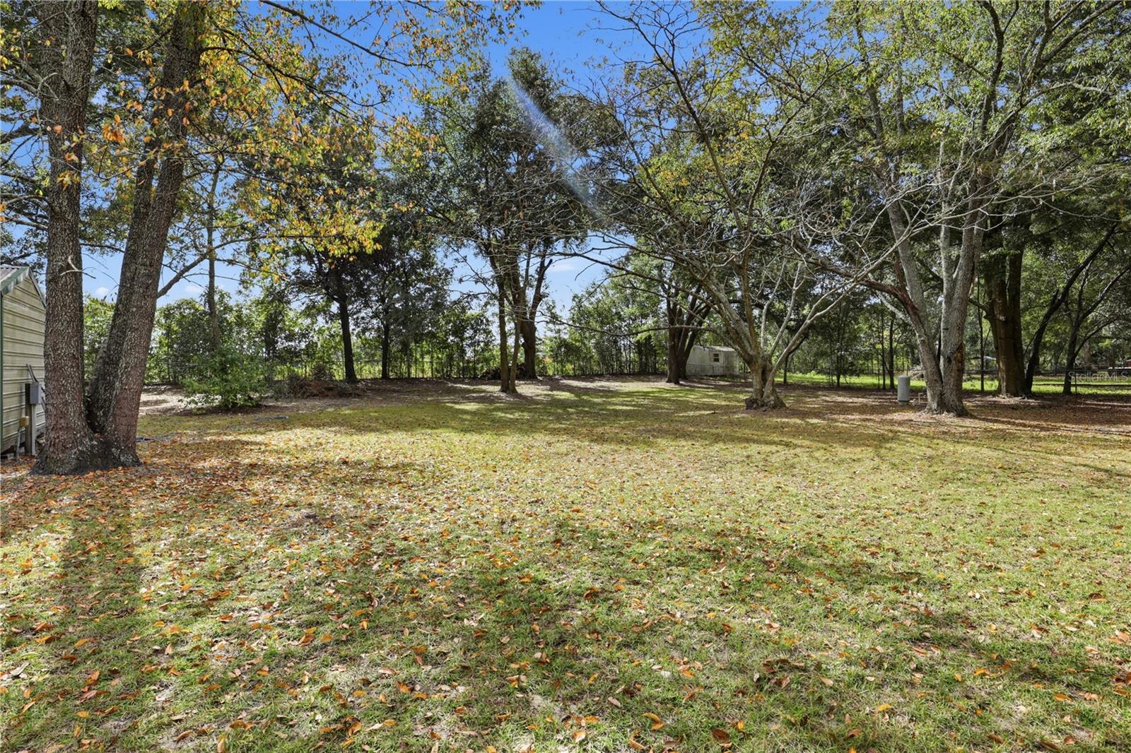 EXECUTIVE HOMES - Residential