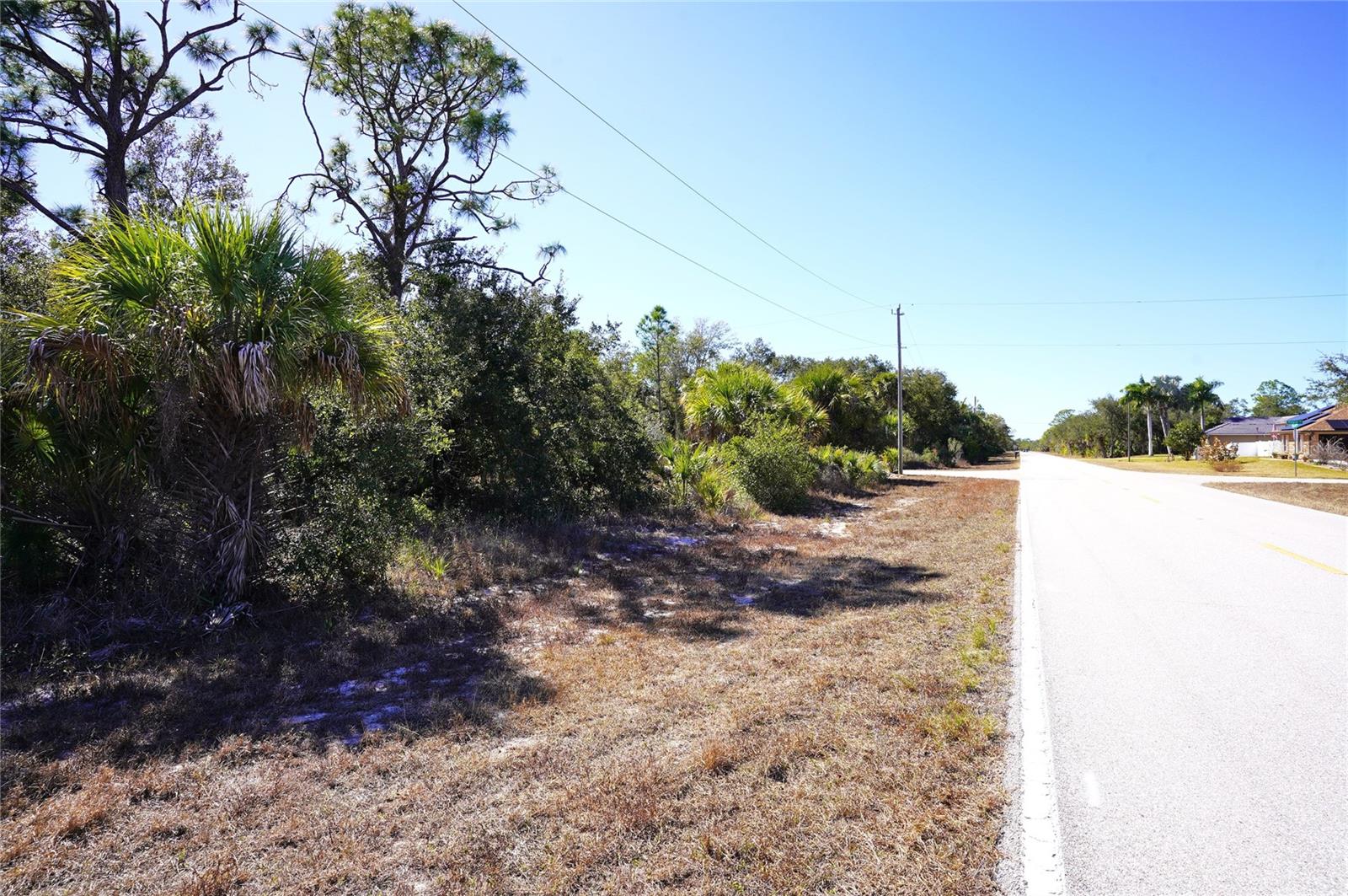 17129 WINTERGARDEN AVENUE