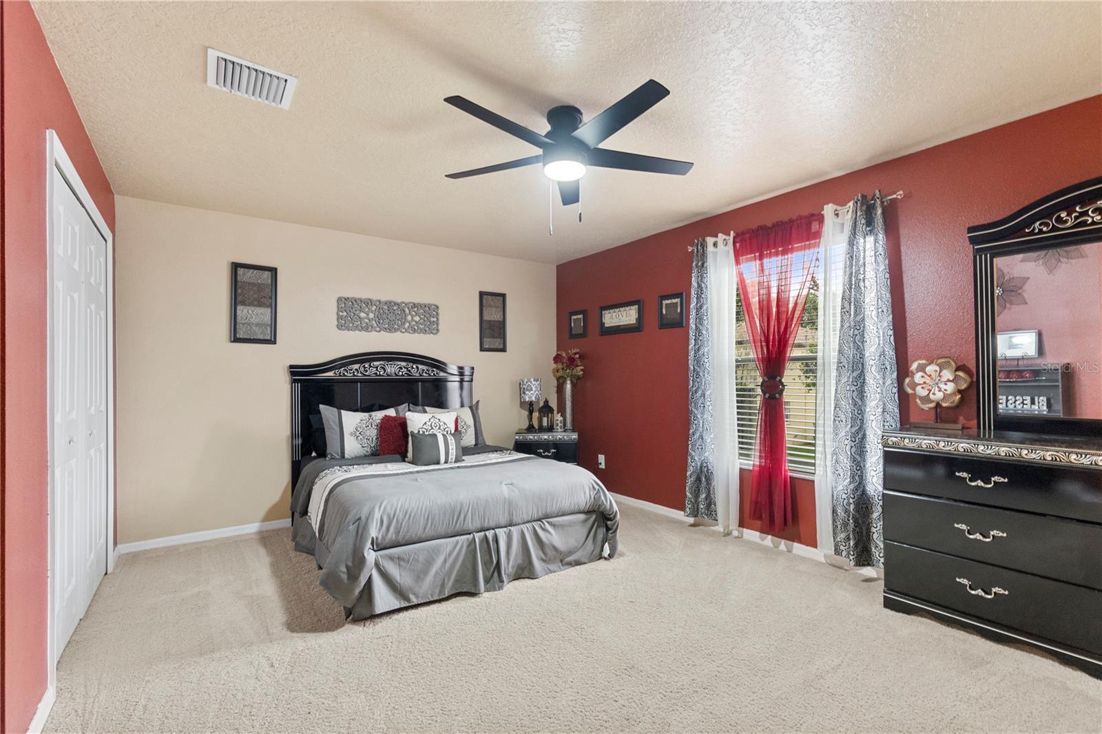 BOYETTE OAKS - Residential