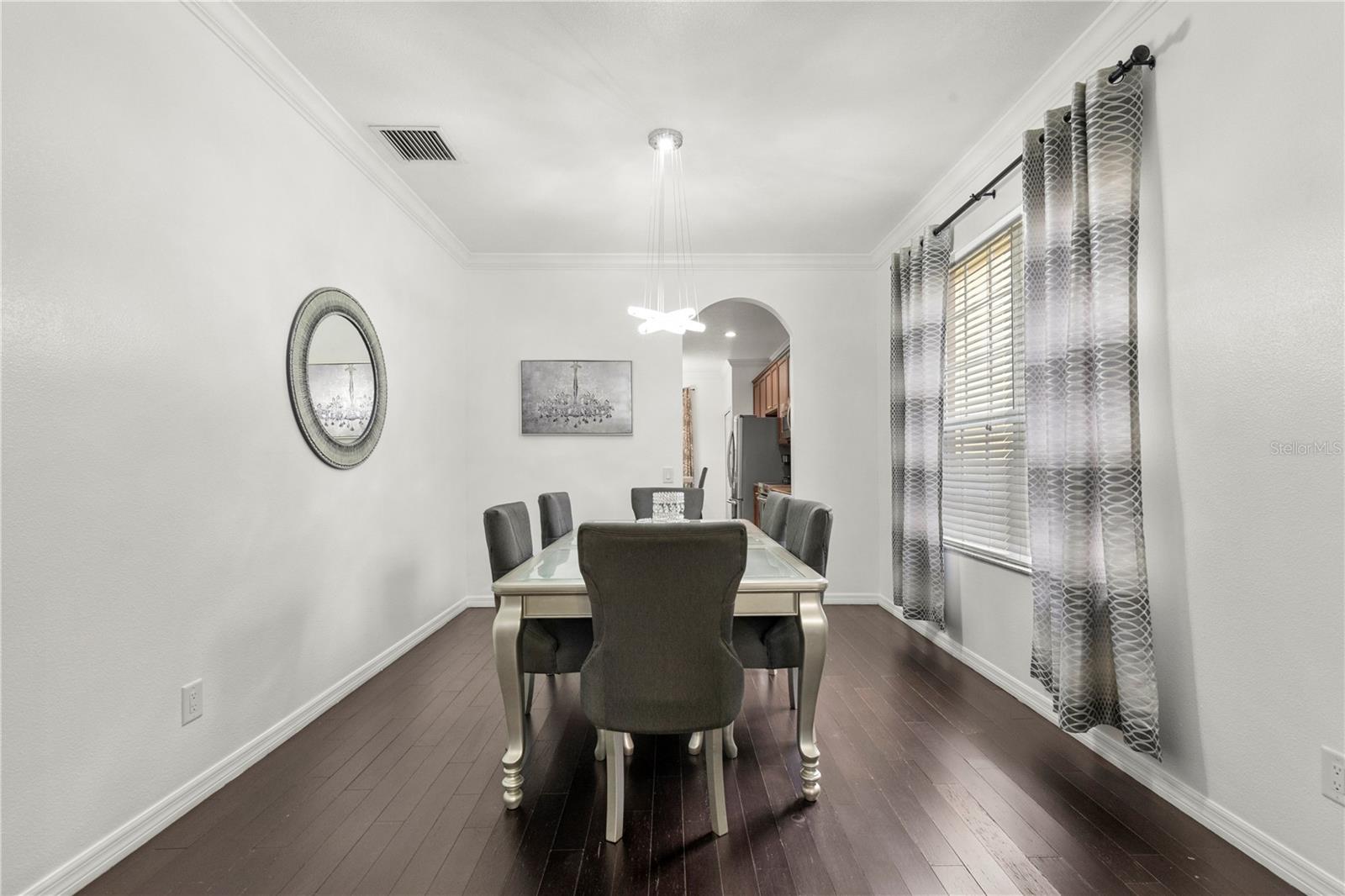 BOYETTE OAKS - Residential