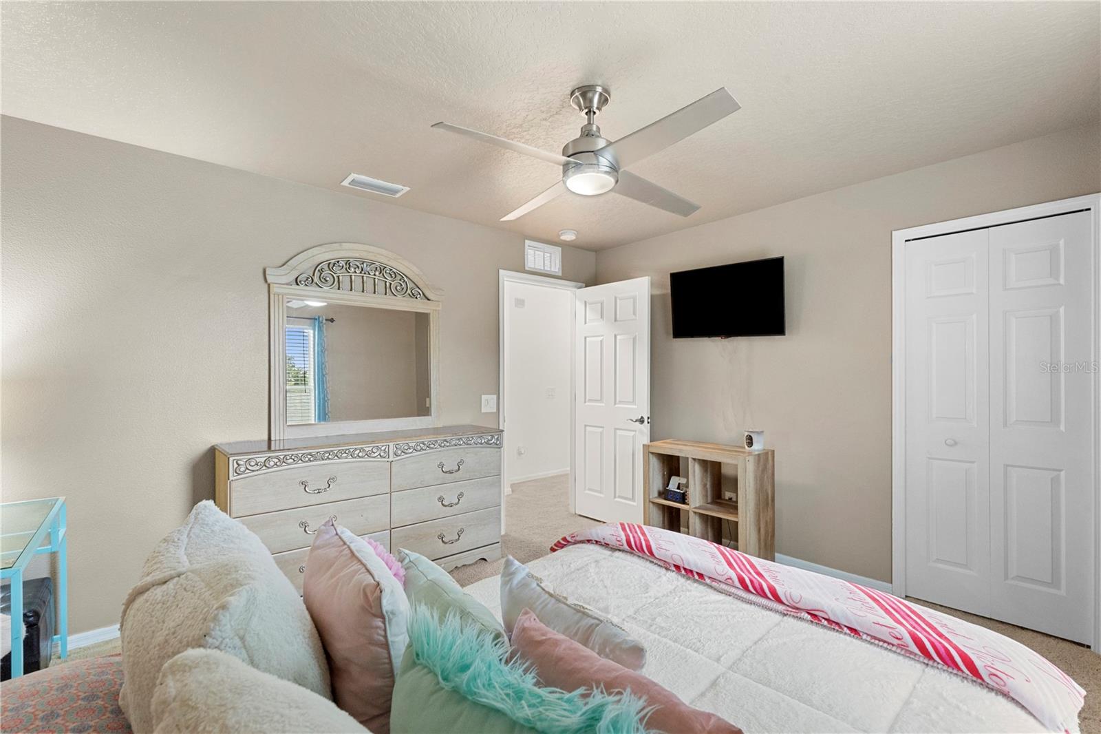 BOYETTE OAKS - Residential