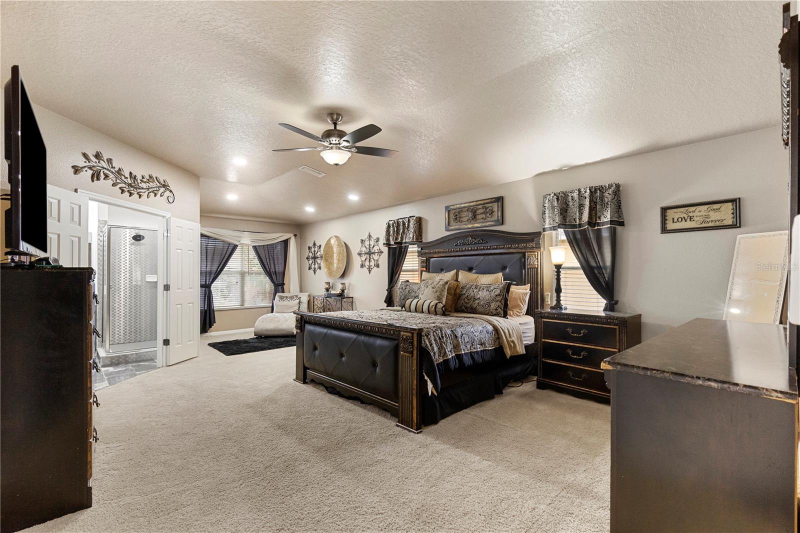 BOYETTE OAKS - Residential