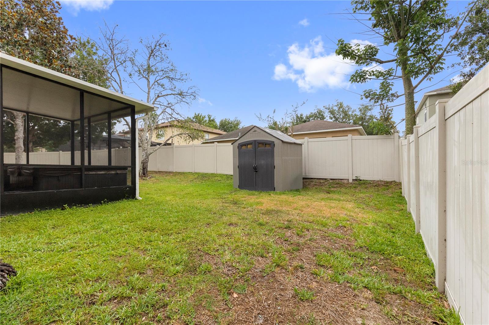 BOYETTE OAKS - Residential