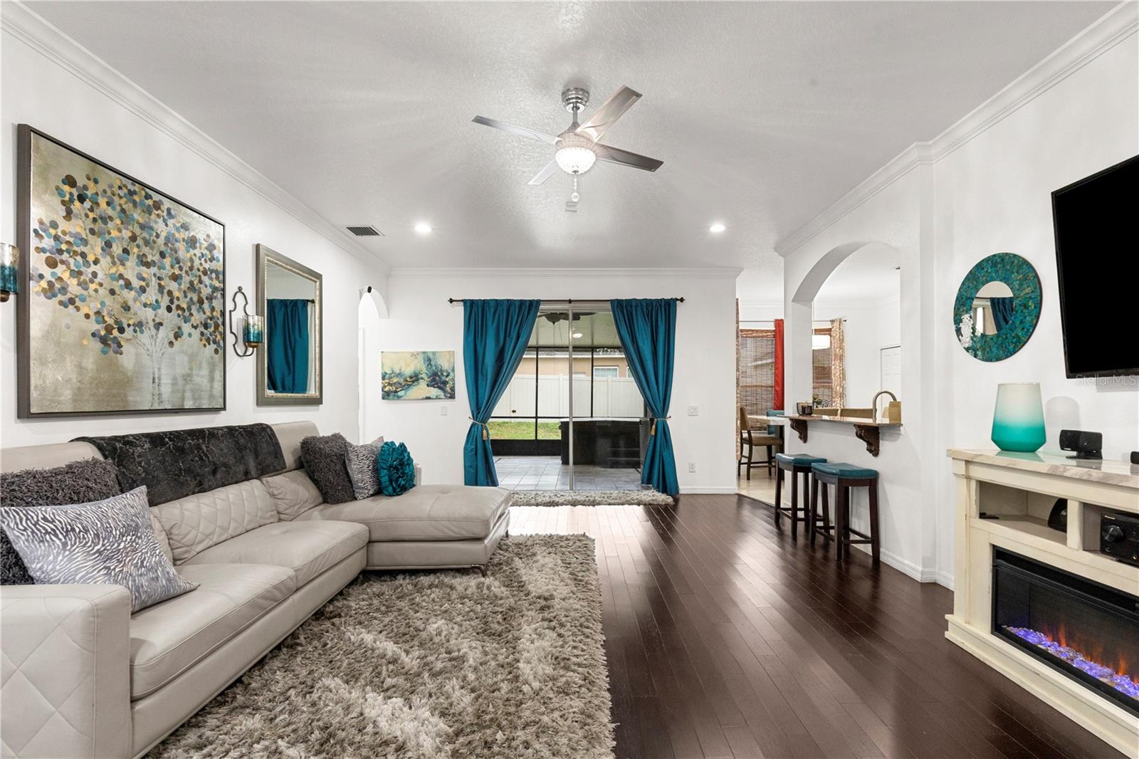 BOYETTE OAKS - Residential