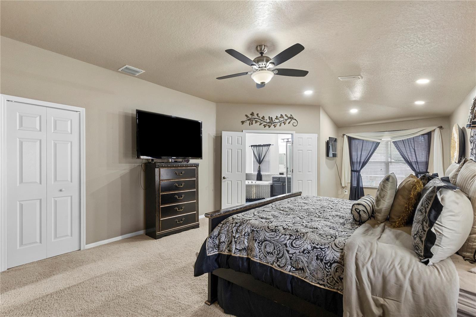 BOYETTE OAKS - Residential