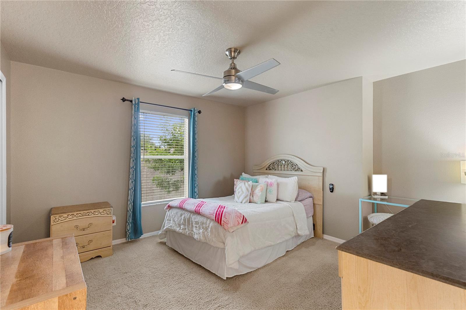 BOYETTE OAKS - Residential