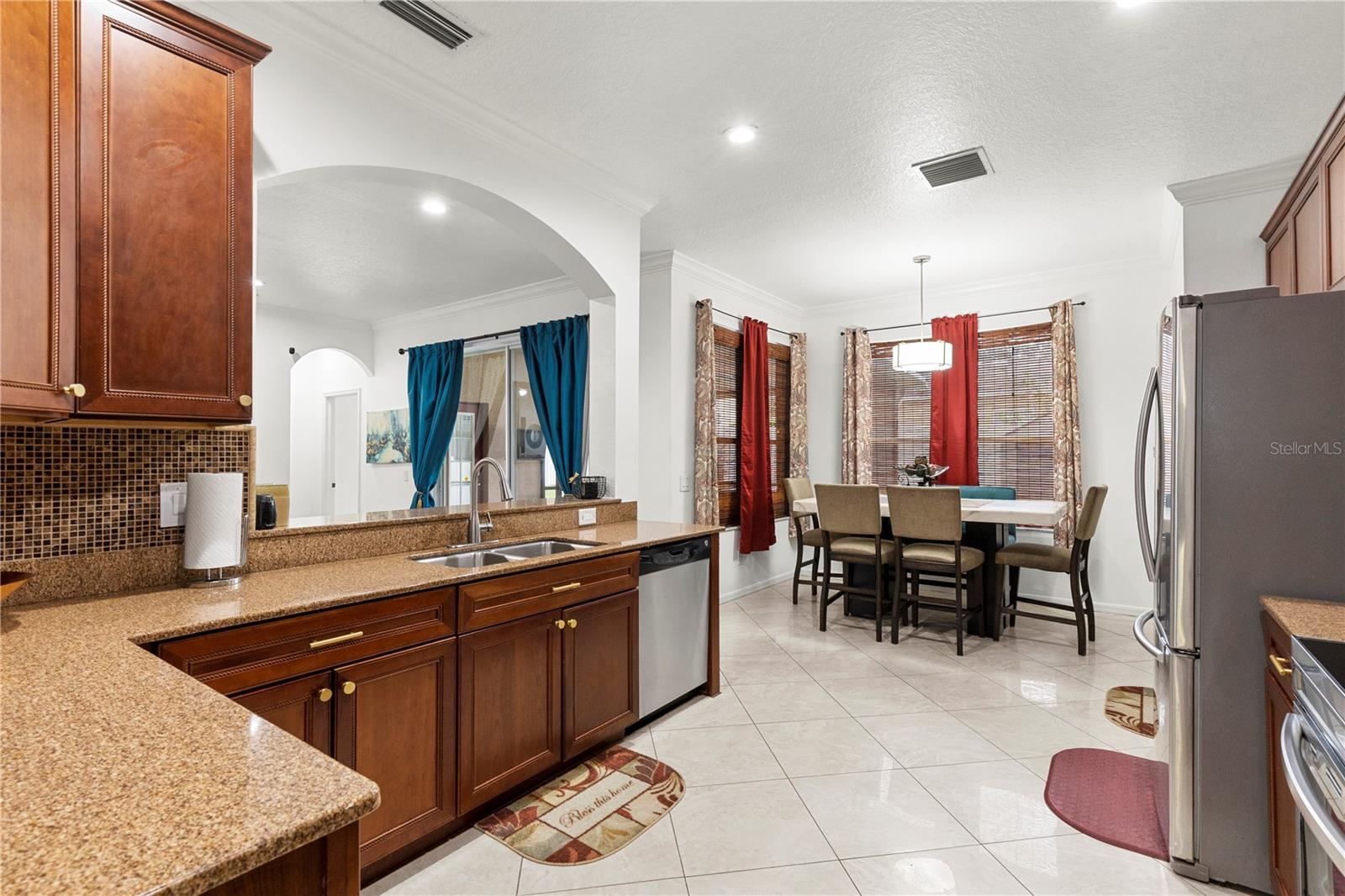 BOYETTE OAKS - Residential
