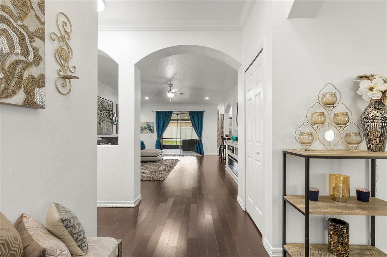 BOYETTE OAKS - Residential