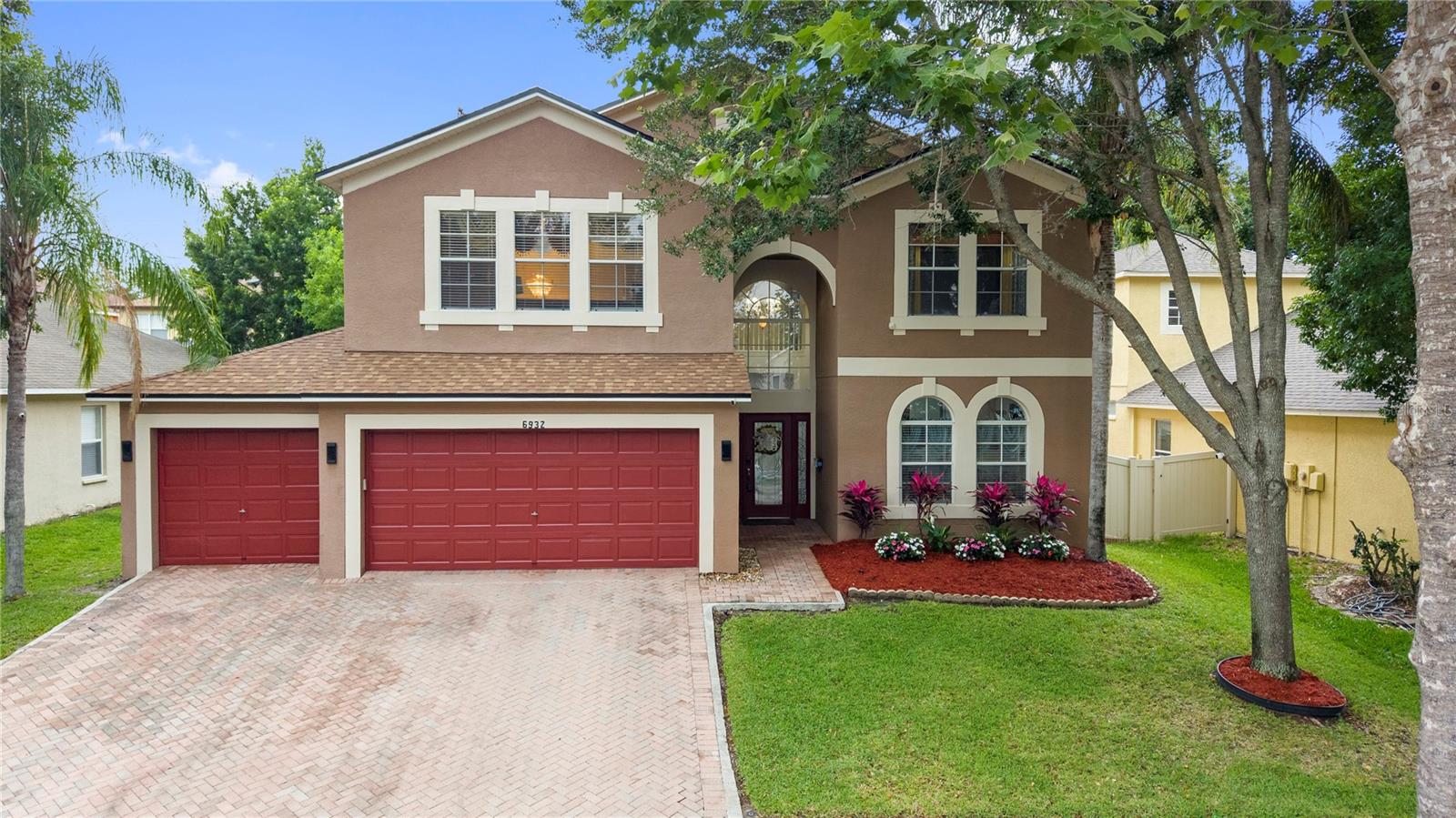 BOYETTE OAKS - Residential