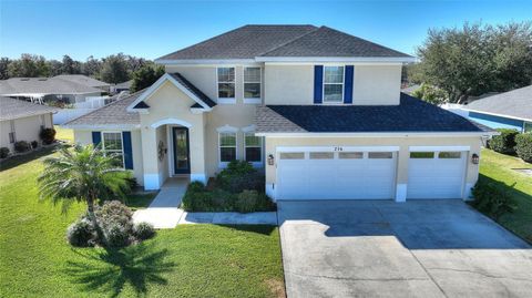 A home in WINTER HAVEN