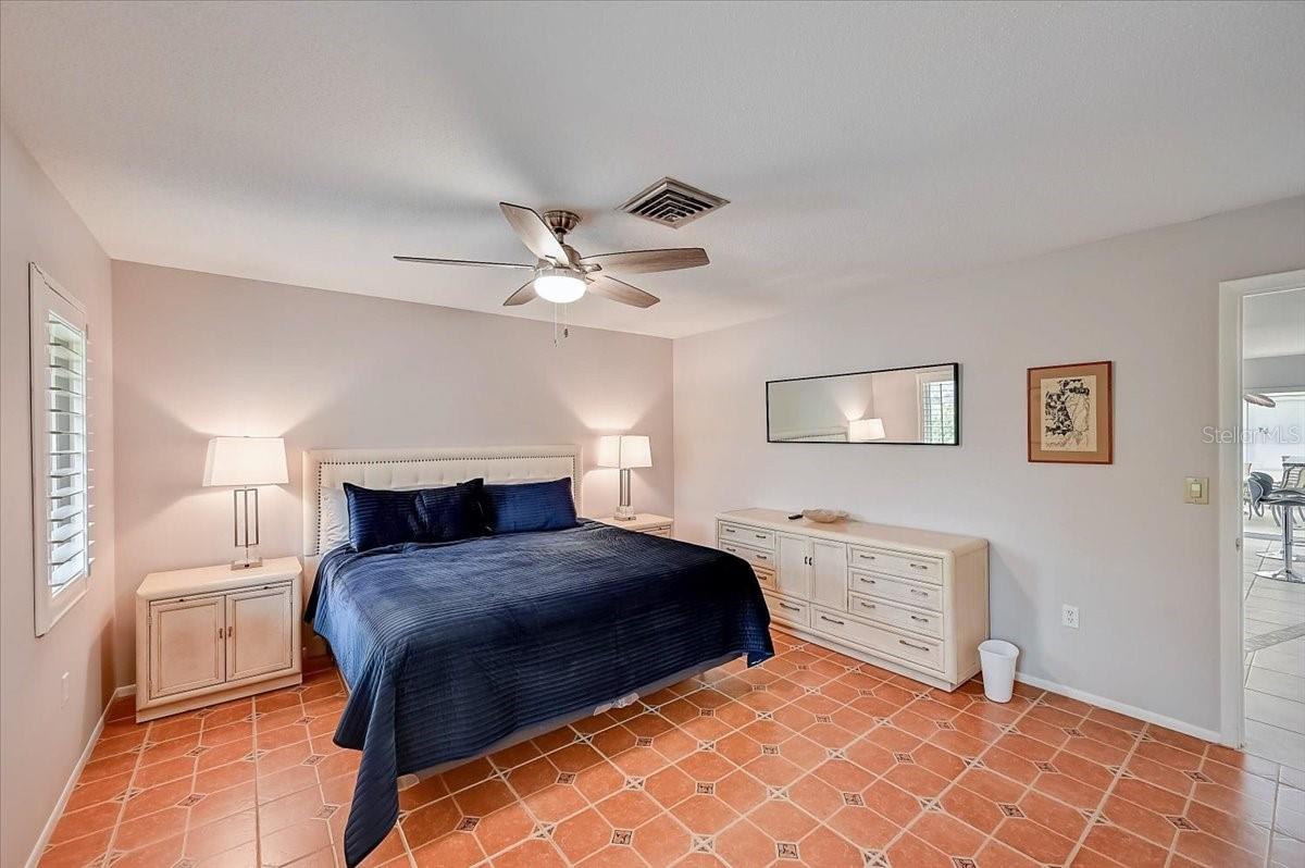 ENGLEWOOD ISLES SUB - Residential Lease