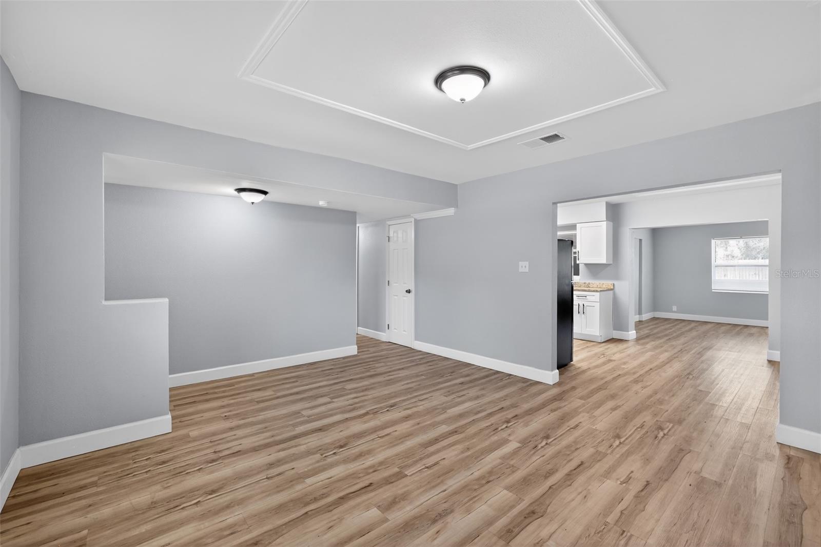 BRIARWOOD UNIT NO 1 - Residential