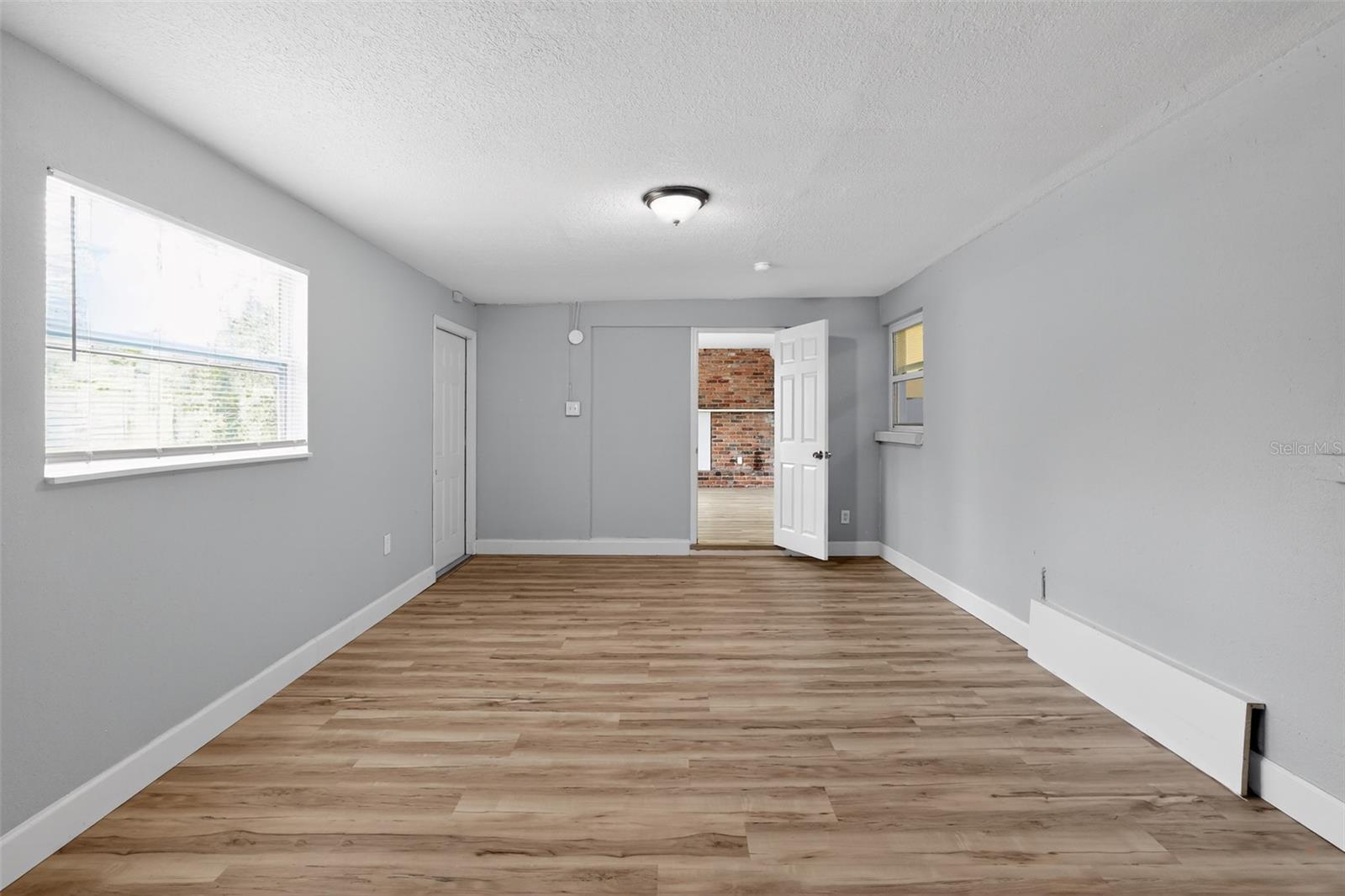 BRIARWOOD UNIT NO 1 - Residential