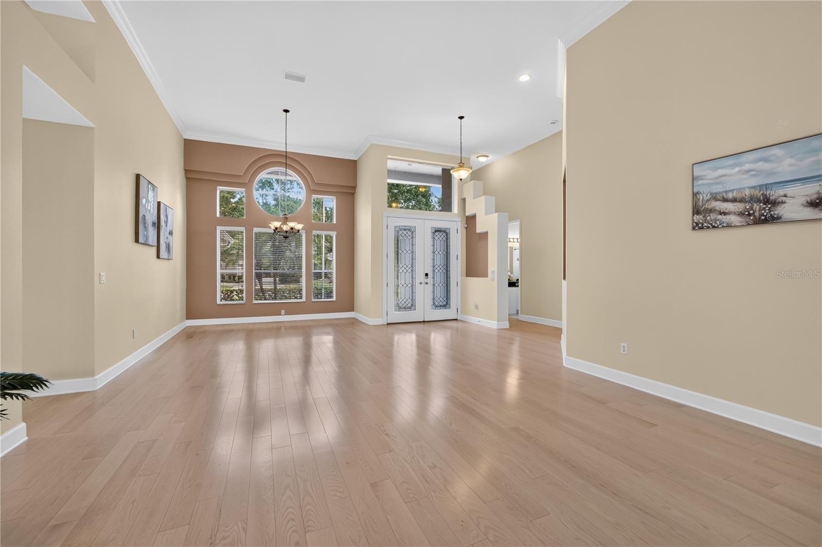 12 BROOK CREST WAY