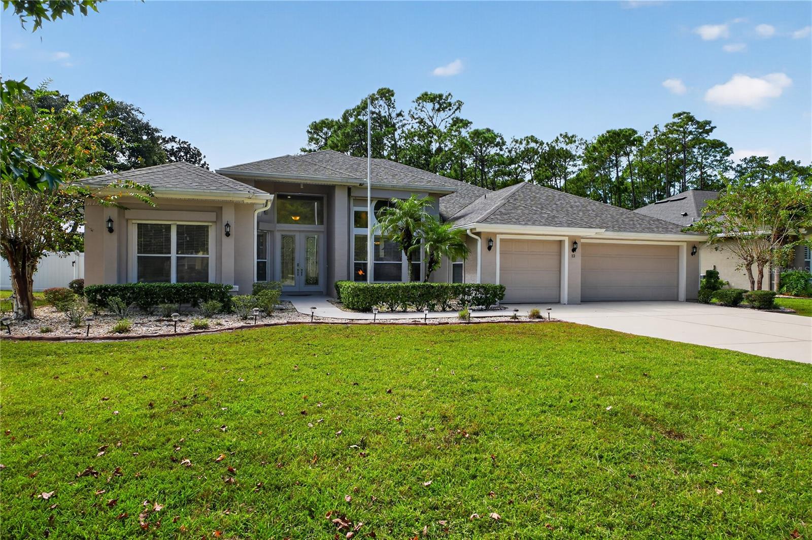 12 BROOK CREST WAY