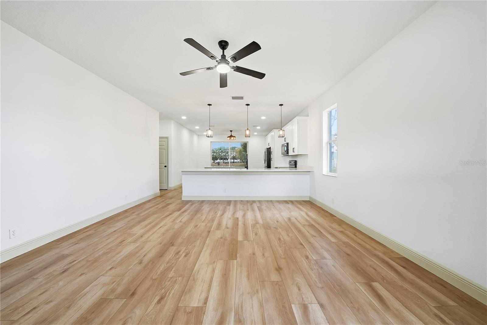 PARKSIDE - Residential