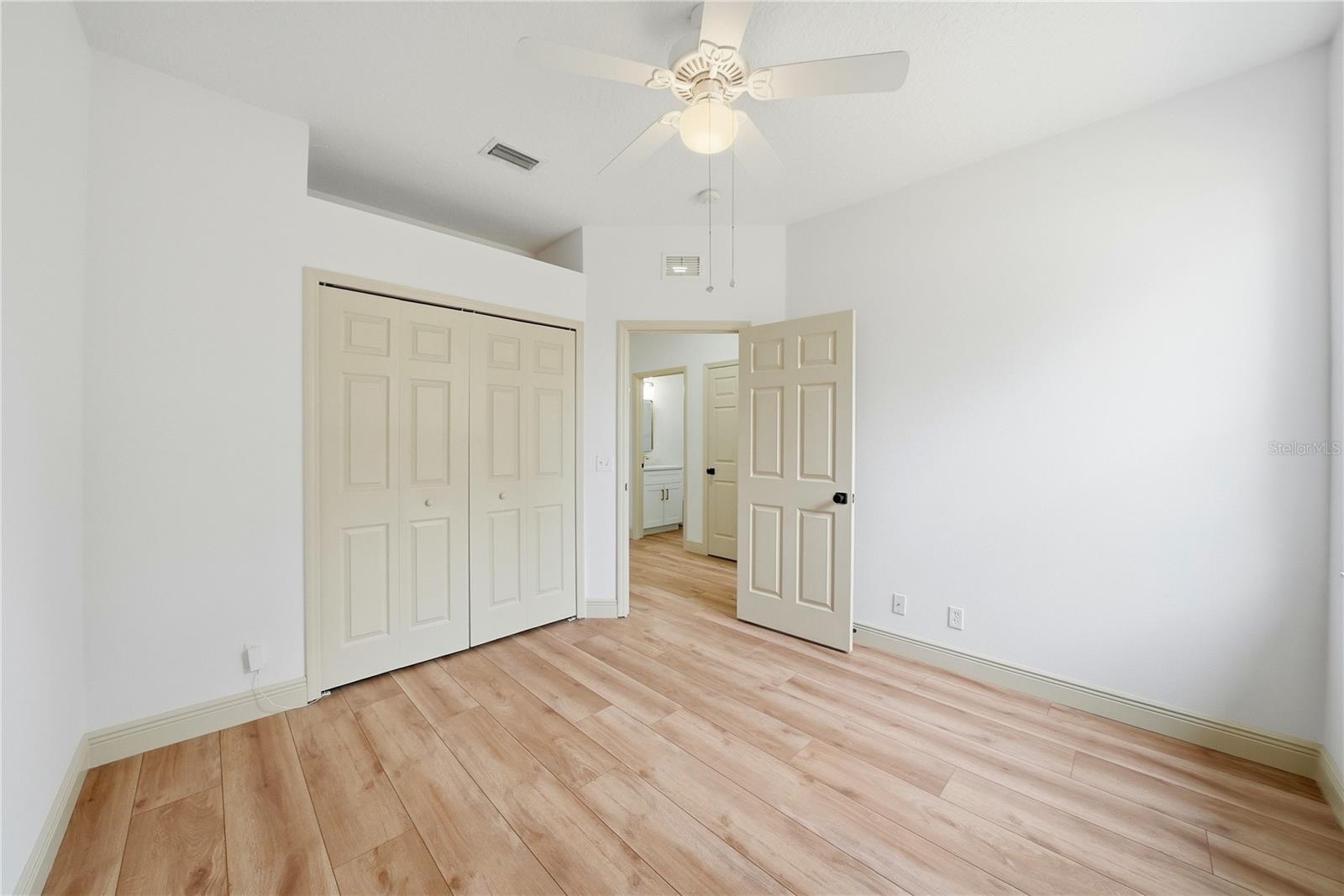 PARKSIDE - Residential