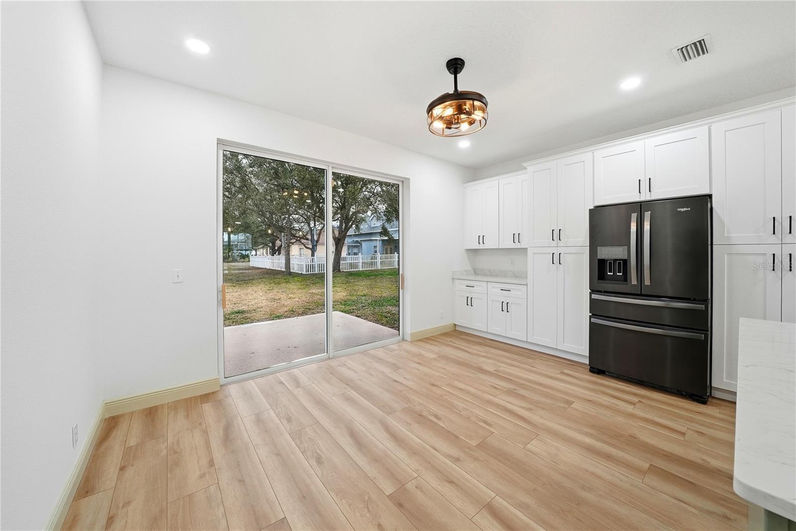 PARKSIDE - Residential