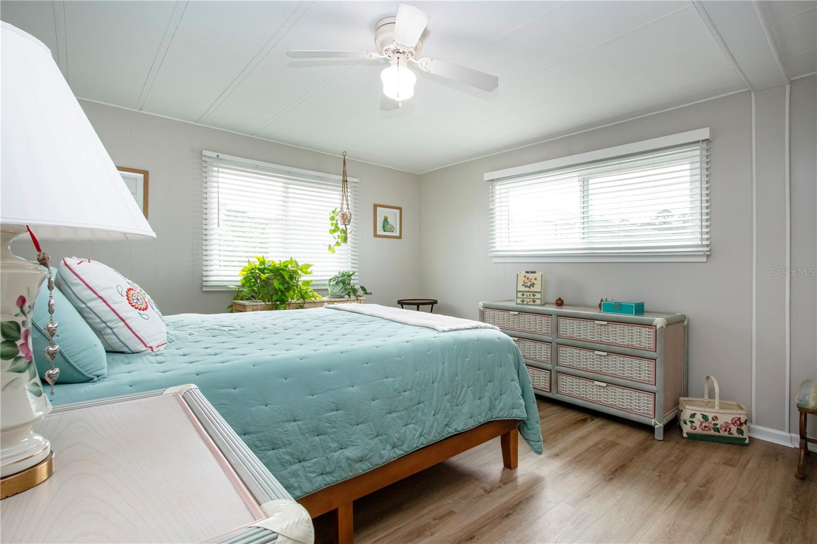 VENETIAN ESTATES - Residential