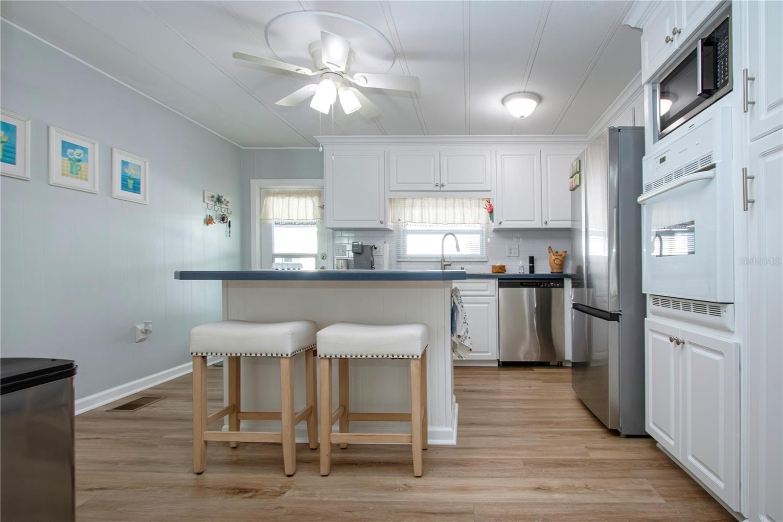 VENETIAN ESTATES - Residential