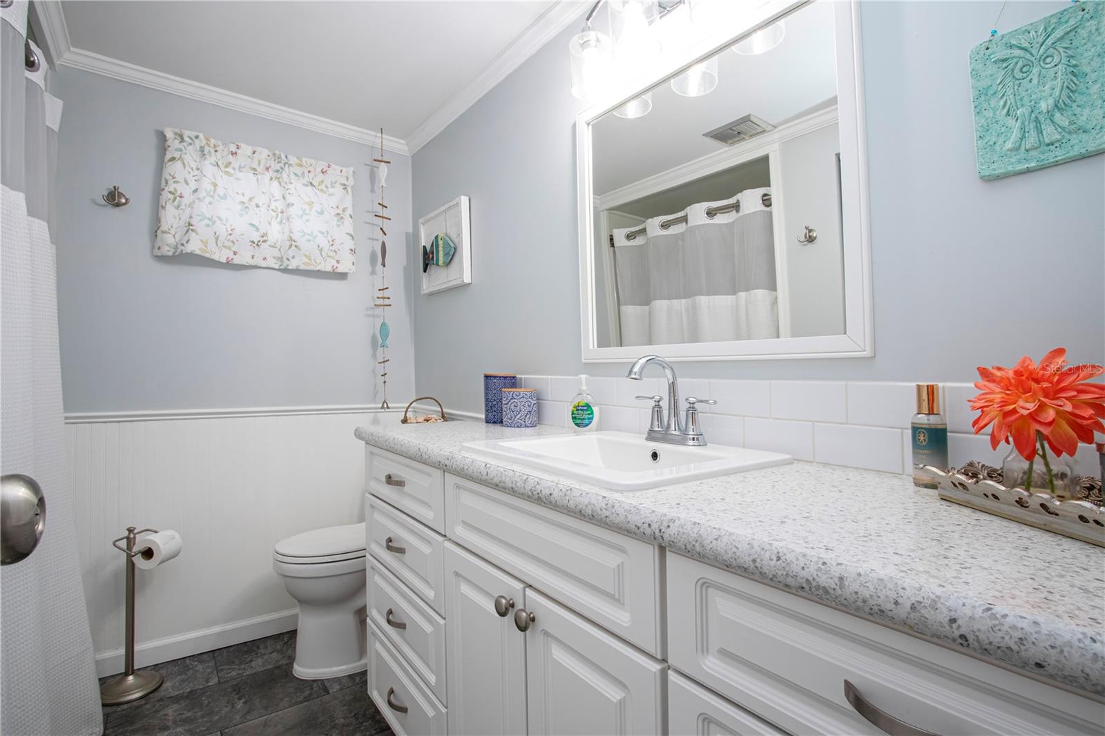 VENETIAN ESTATES - Residential