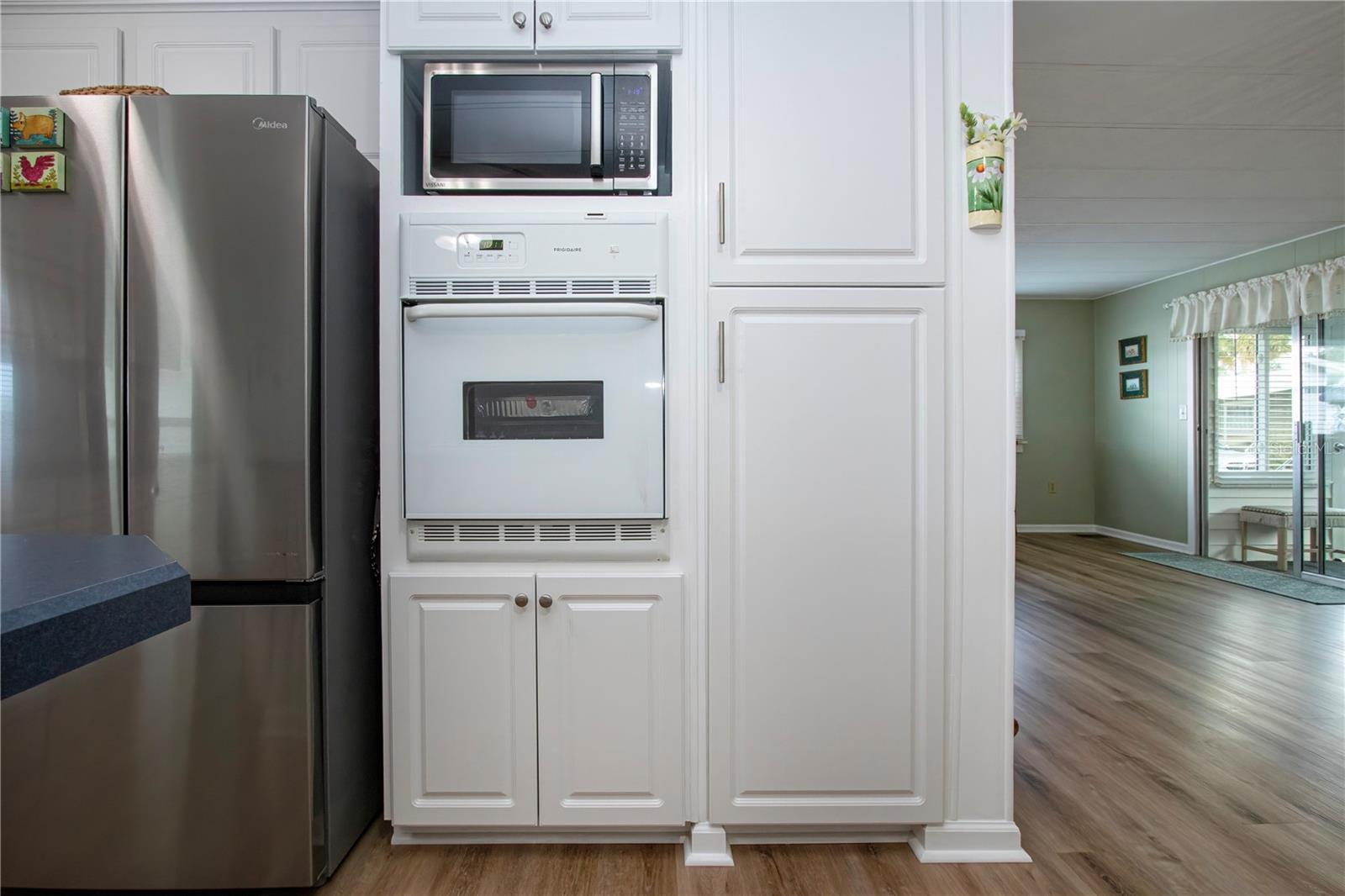 VENETIAN ESTATES - Residential